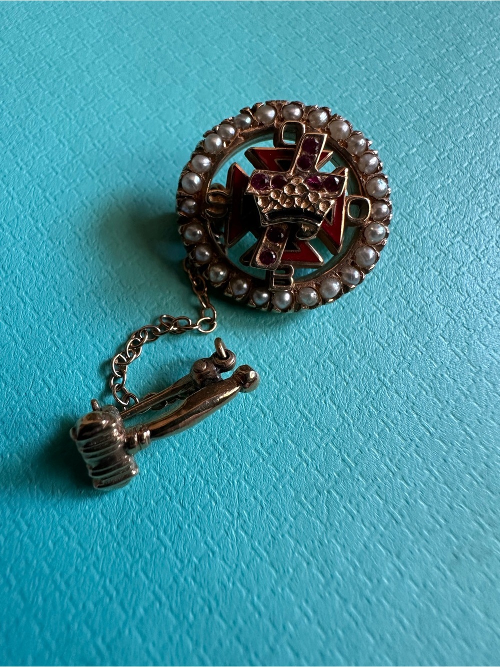 Vintage 10k SOOB Social Order 10k Ruby Seed Pearl Brooch